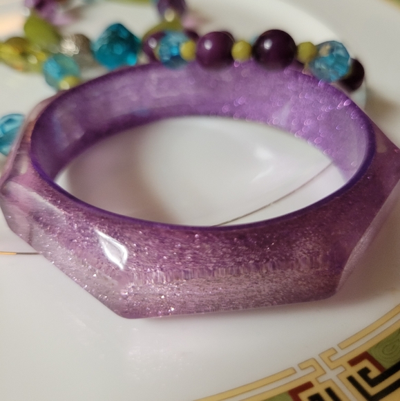 Bracelets - Picture 4 of 6